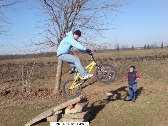 3 bmx neby